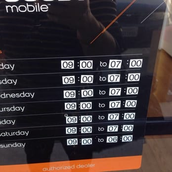 what time does boost mobile open