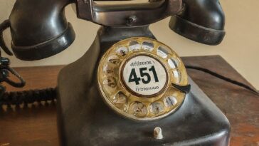 451 area code