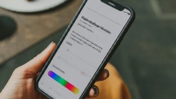 can you read text messages on spectrum mobile