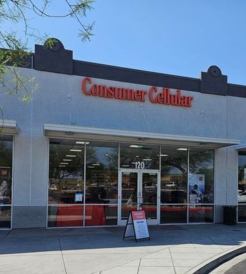 is there a consumer cellular store near me