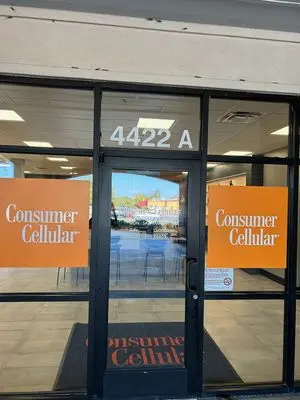 nearest consumer cellular store near me