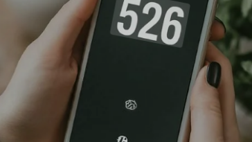 526 area code