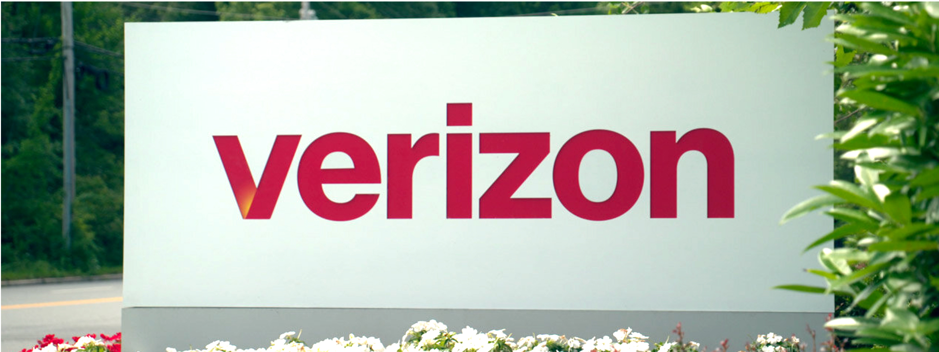The Verizon Executive Relations Team