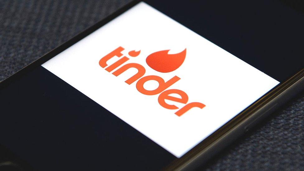 47458 Tinder